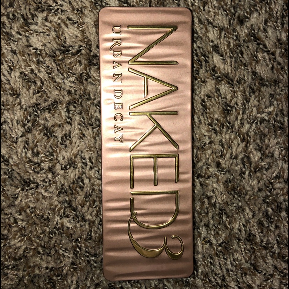 Naked 3 Eye Shadow Palette